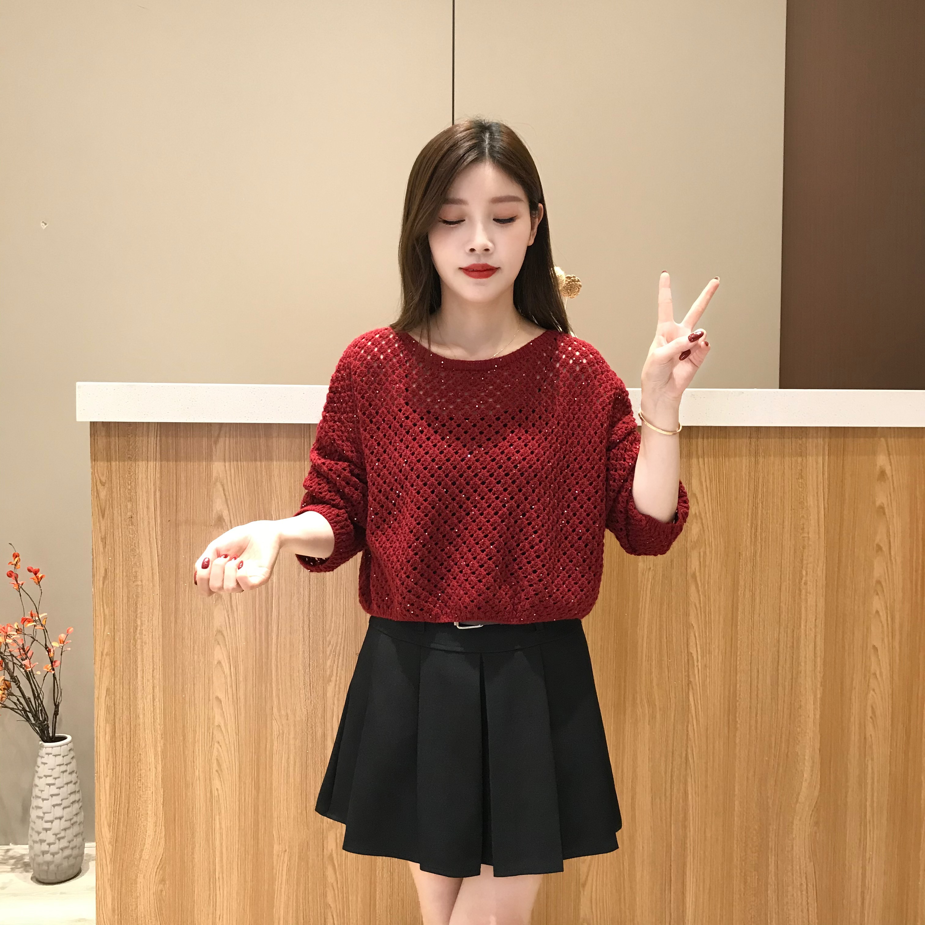 亮丝镂空短款针织衫女2025早秋季新款慵懒风宽松气质减龄圆领毛衣