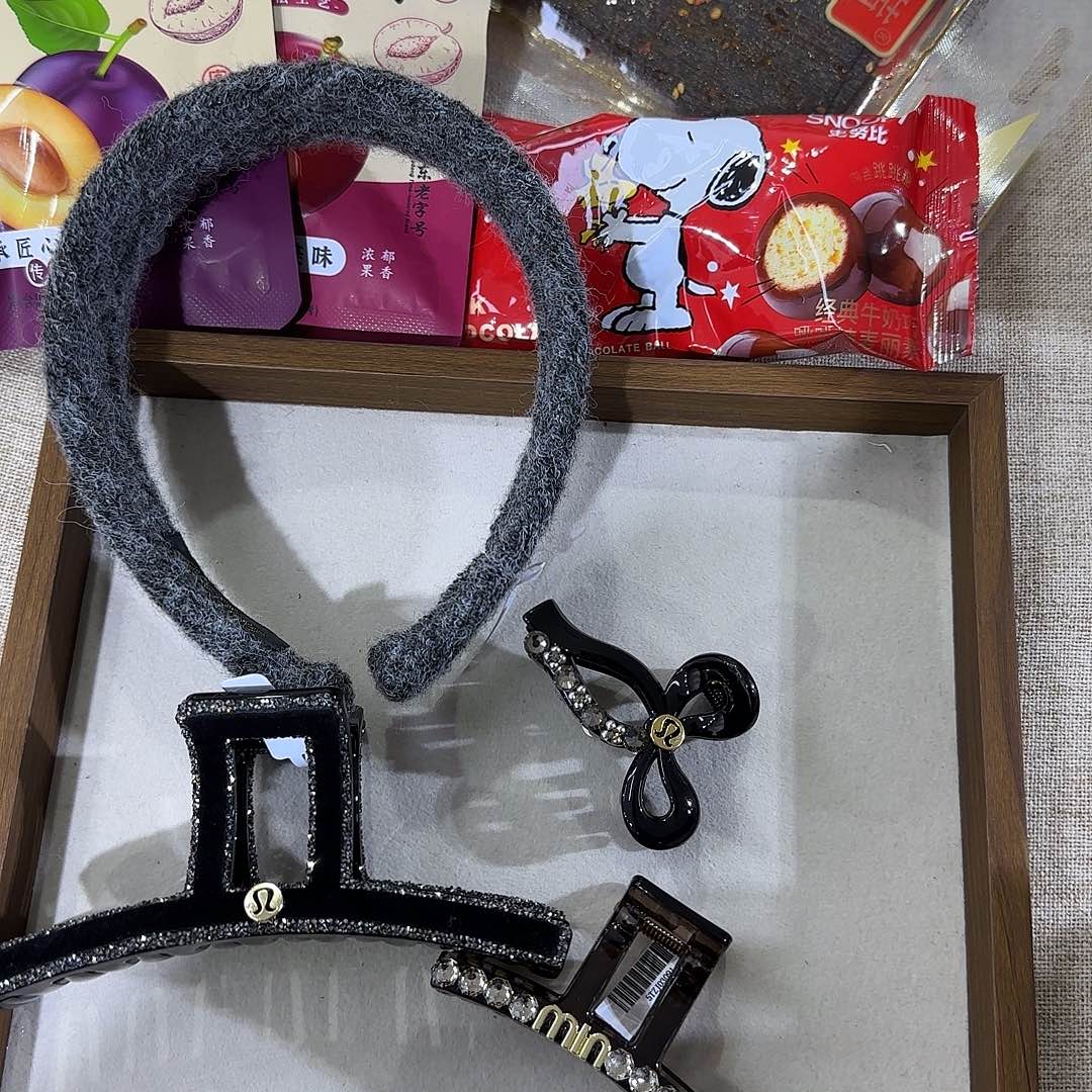 皮质铁合金夹子157