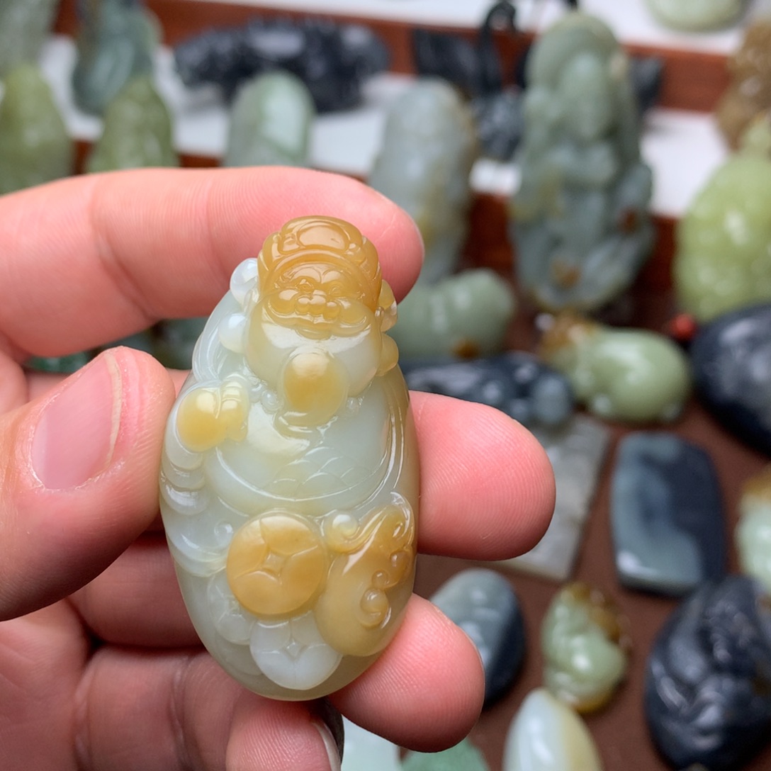 和田玉未镶嵌挂件