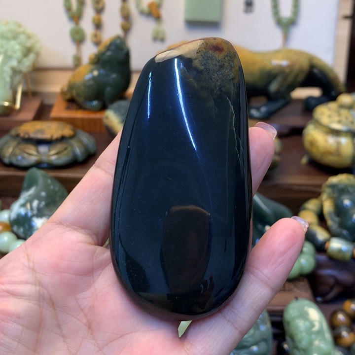 远***诺岫岩河磨玉（透闪石质玉）未镶嵌把件