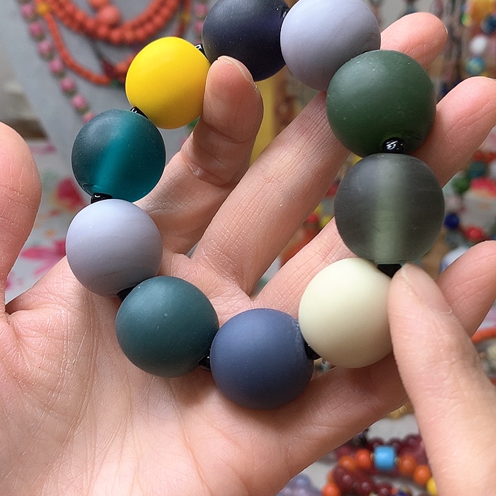 琉璃颈饰576880899990000