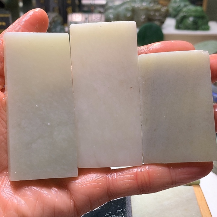 和田玉未镶嵌珠宝半成品