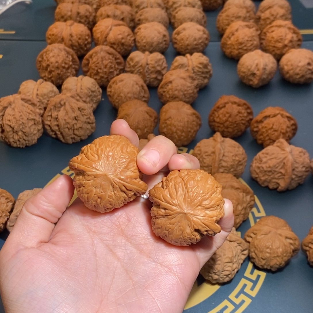 文玩核桃吊坠43铁锤全品