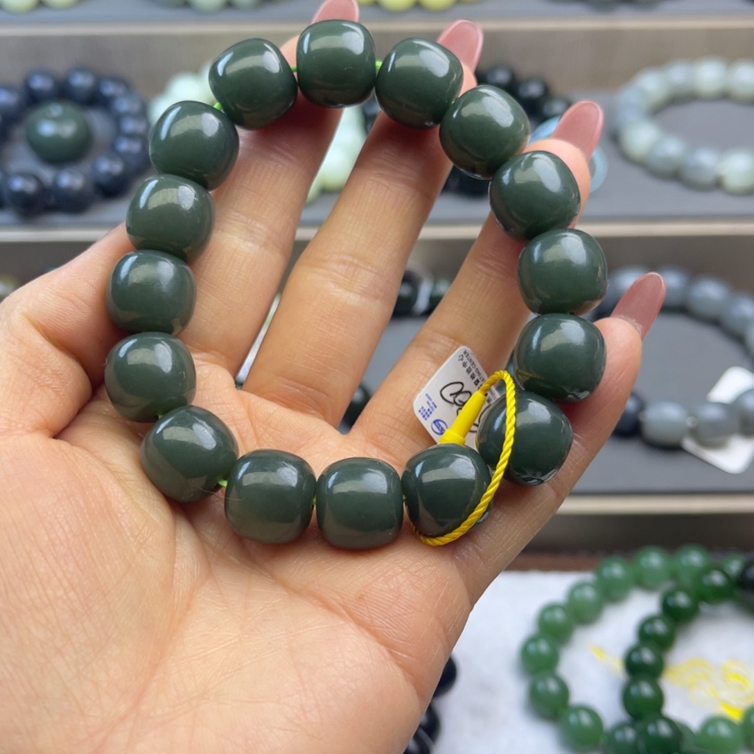 和田玉手链未镶嵌