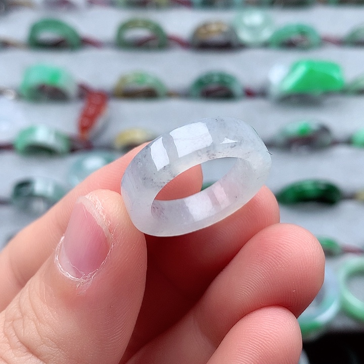 翡翠戒指未镶嵌15-16号