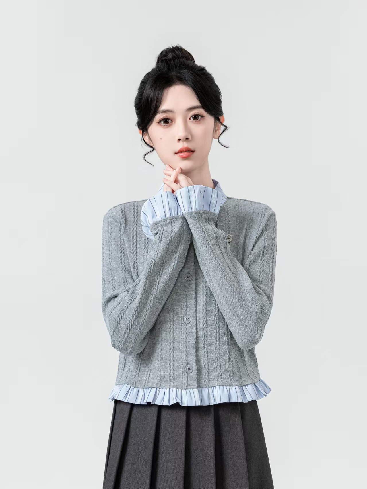 【新款套装】灰色假两件针织开衫女设计感拼接荷叶边短上衣长裙套装