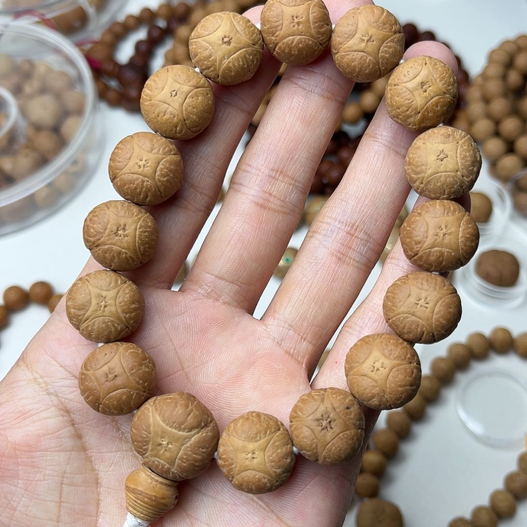 凤眼菩提手串精品麒麟手串1.6