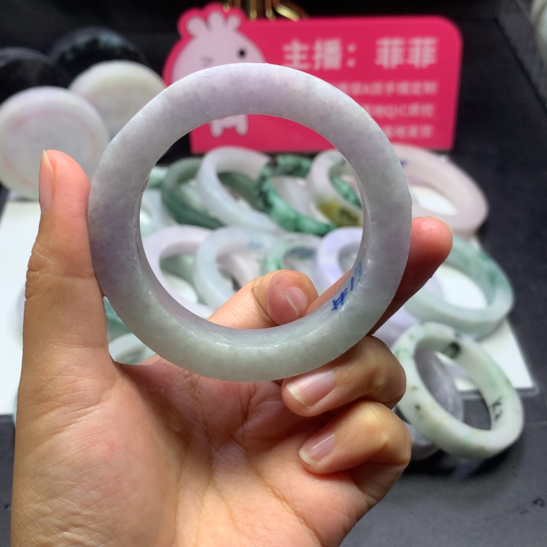【闪购商品】定制翡翠手镯未镶嵌?*