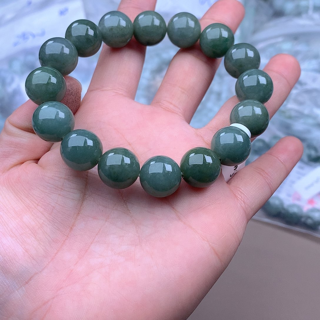 未镶嵌手串定制翡翠