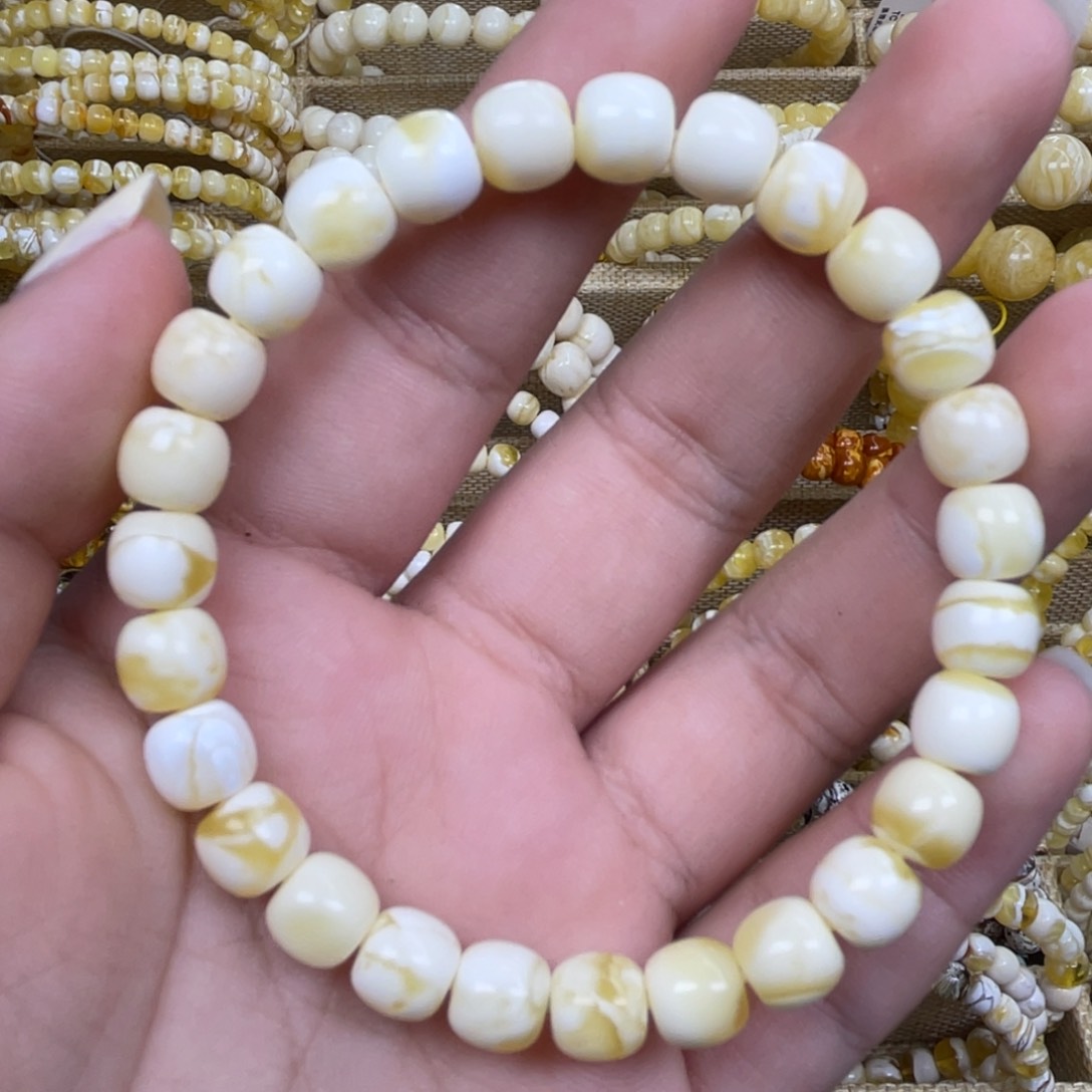 蜜蜡未镶嵌珠宝奇石7.5m