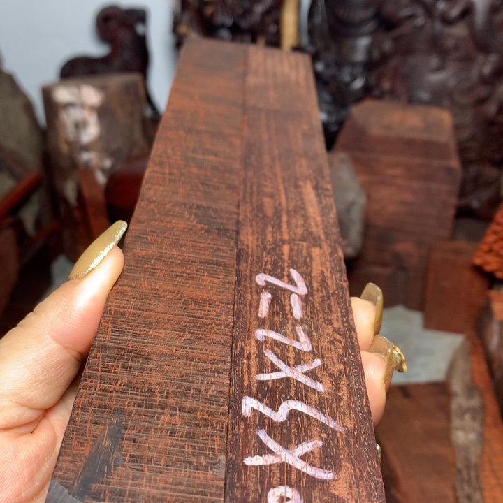 檀香紫檀（小叶紫檀）忘*