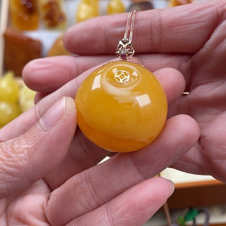 蜜蜡项链18K金镶嵌10.2克