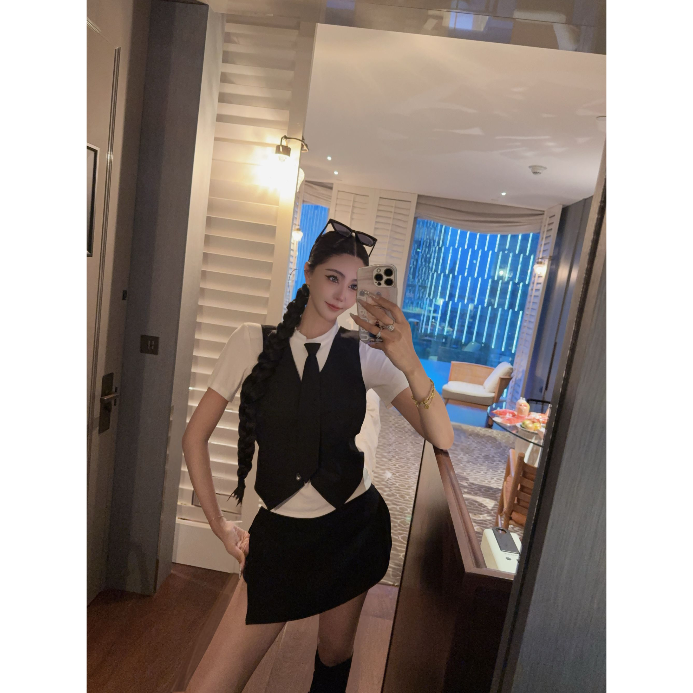 DUOMI【佐罗少女】黑白两色领带净版马甲半袖拼接上衣