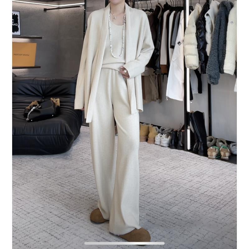 《An ni》上衣+短裤+卫衣+包包孤品集合B链接