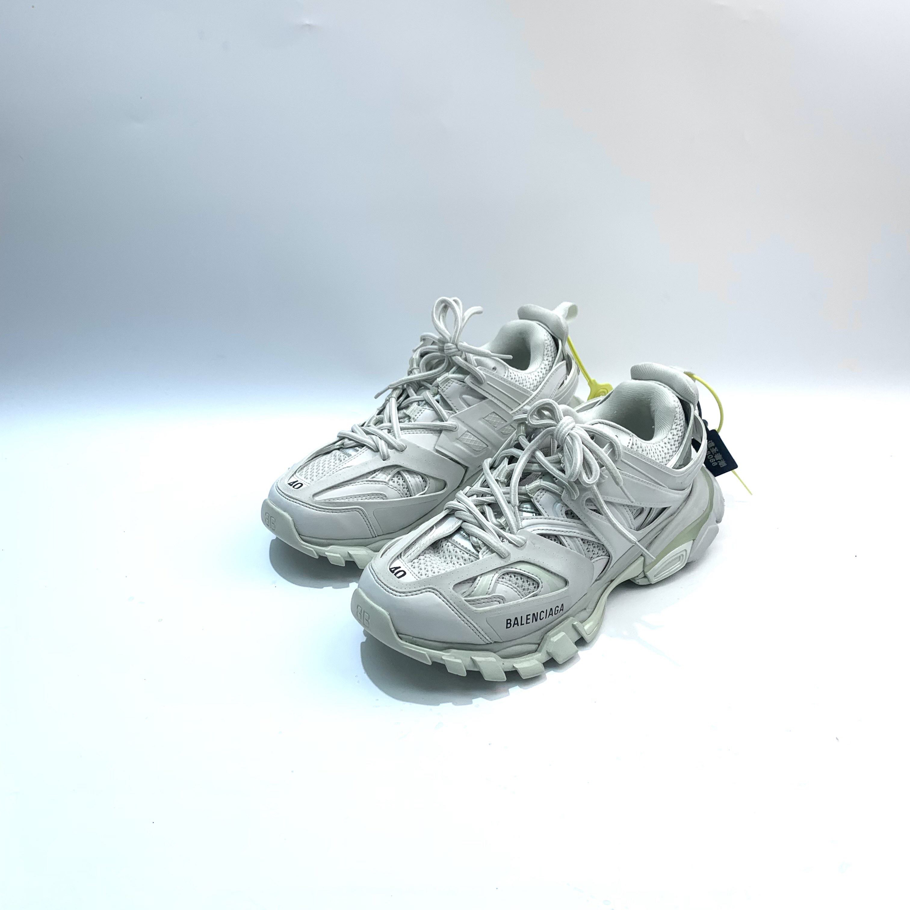 95新 Balenciaga/巴黎世家 40码 白色Track1.0老爹鞋bl0523