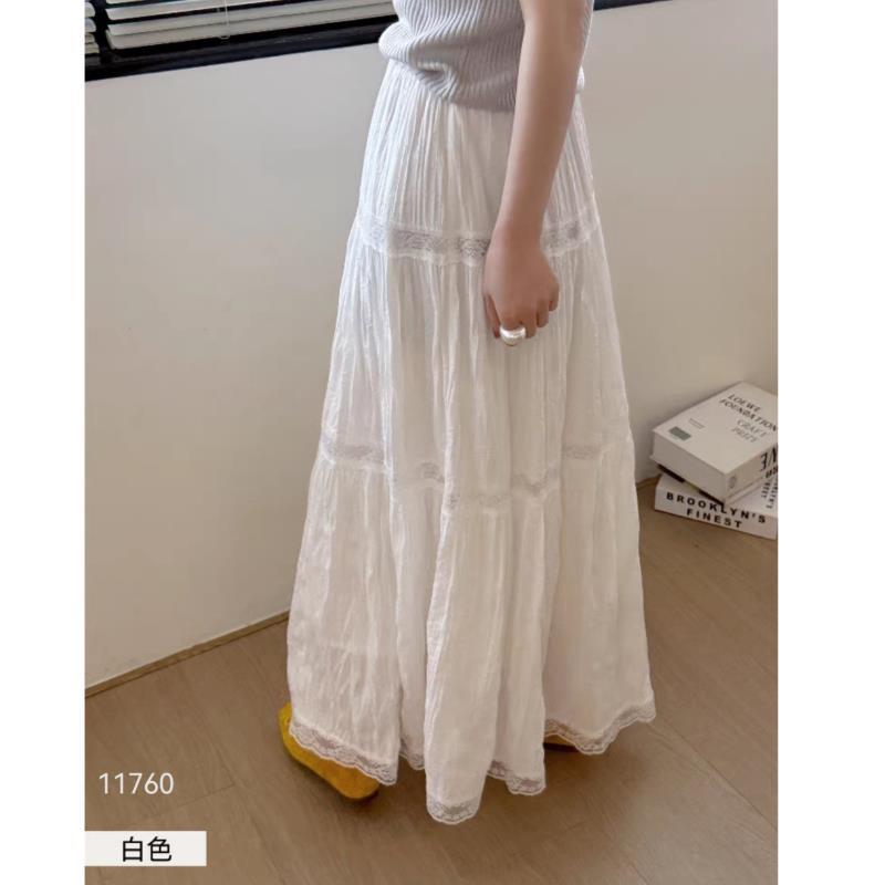 11760  SANFAN 新款纯色镂空蕾丝半身裙