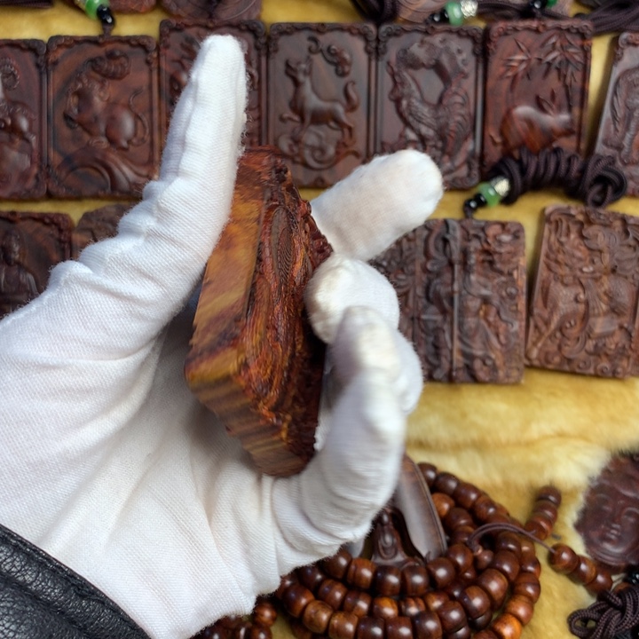 南***狼黄花梨/降香黄檀手串/手链黄花梨黄花梨