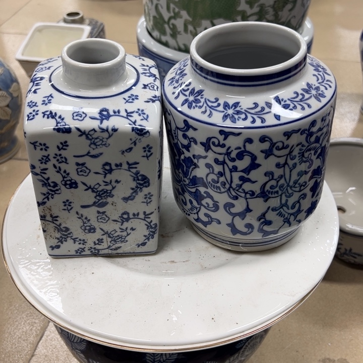 瓷片微瑕。。。。。。。。。。。。