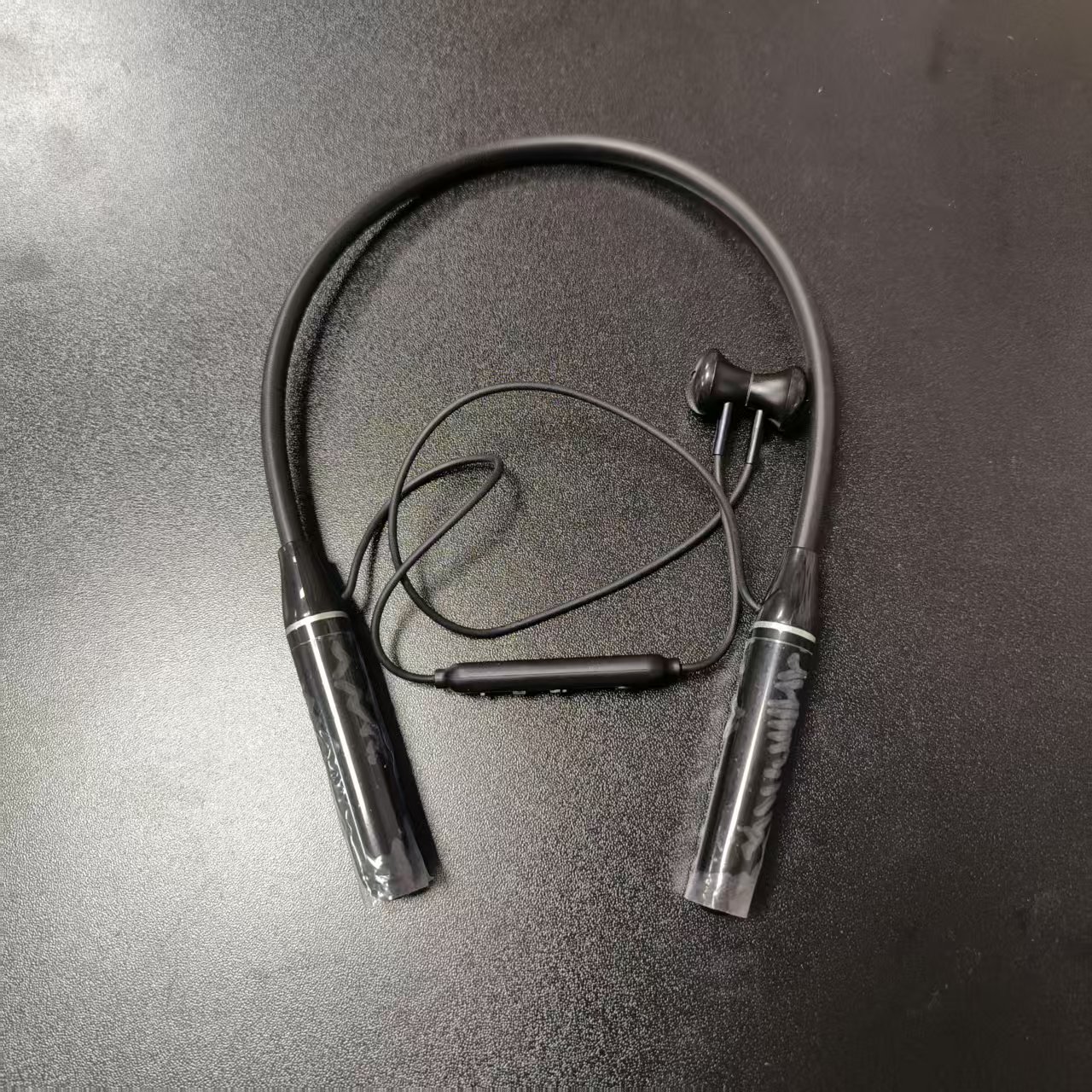 无线蓝牙耳机挂脖耳机高音质耳机