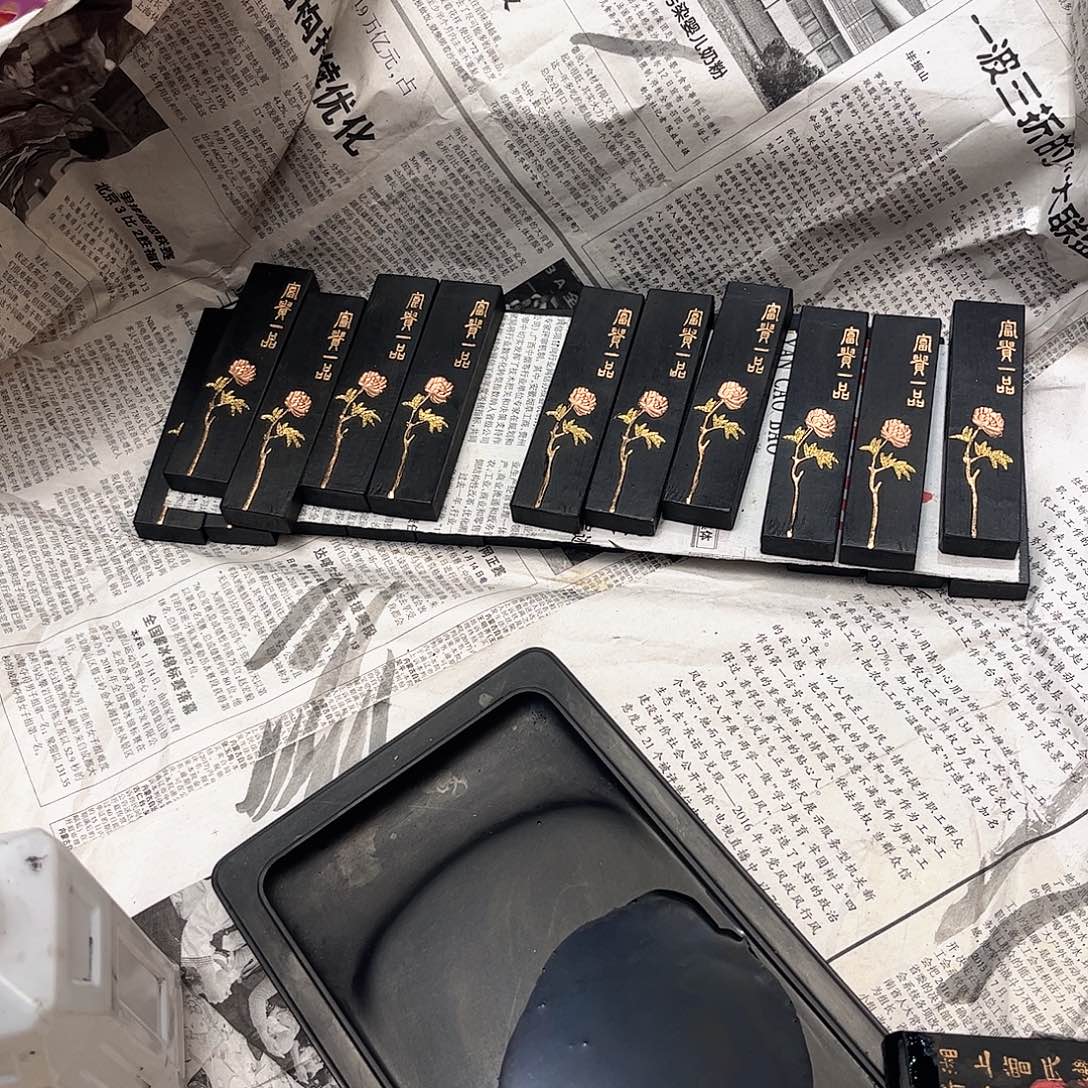 哈哈哈哈哈刚刚8条