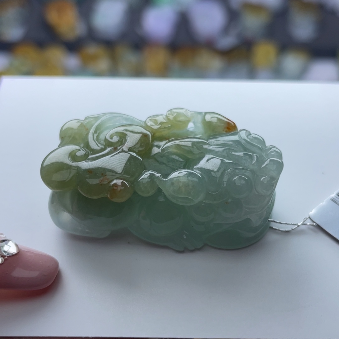 翡翠颈饰未镶嵌貔貅