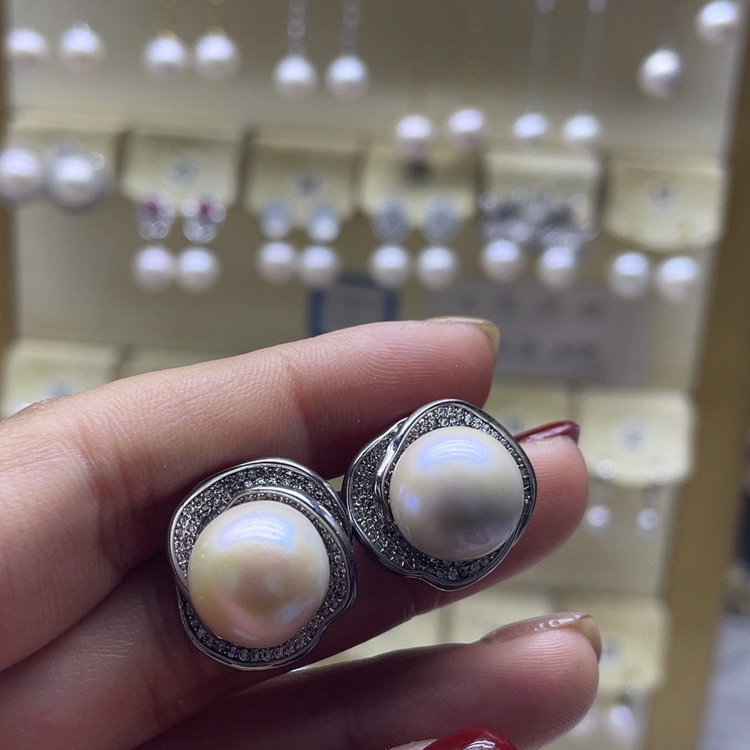 银S925镶嵌耳饰海水珍珠