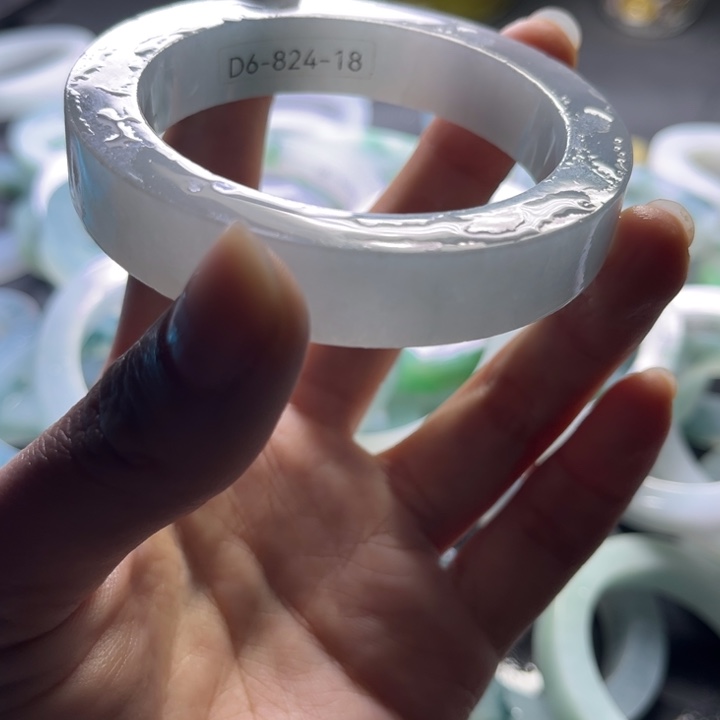 定制翡翠未镶嵌正圈