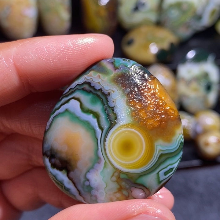 玛瑙/玉髓珠宝奇石未镶嵌