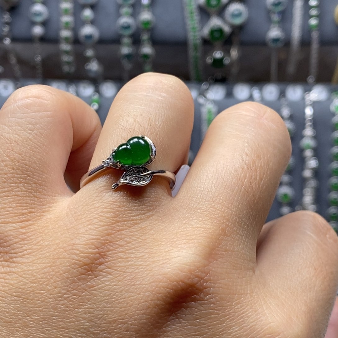 翡翠颈饰银S925镶嵌葫芦无证书/假一赔四