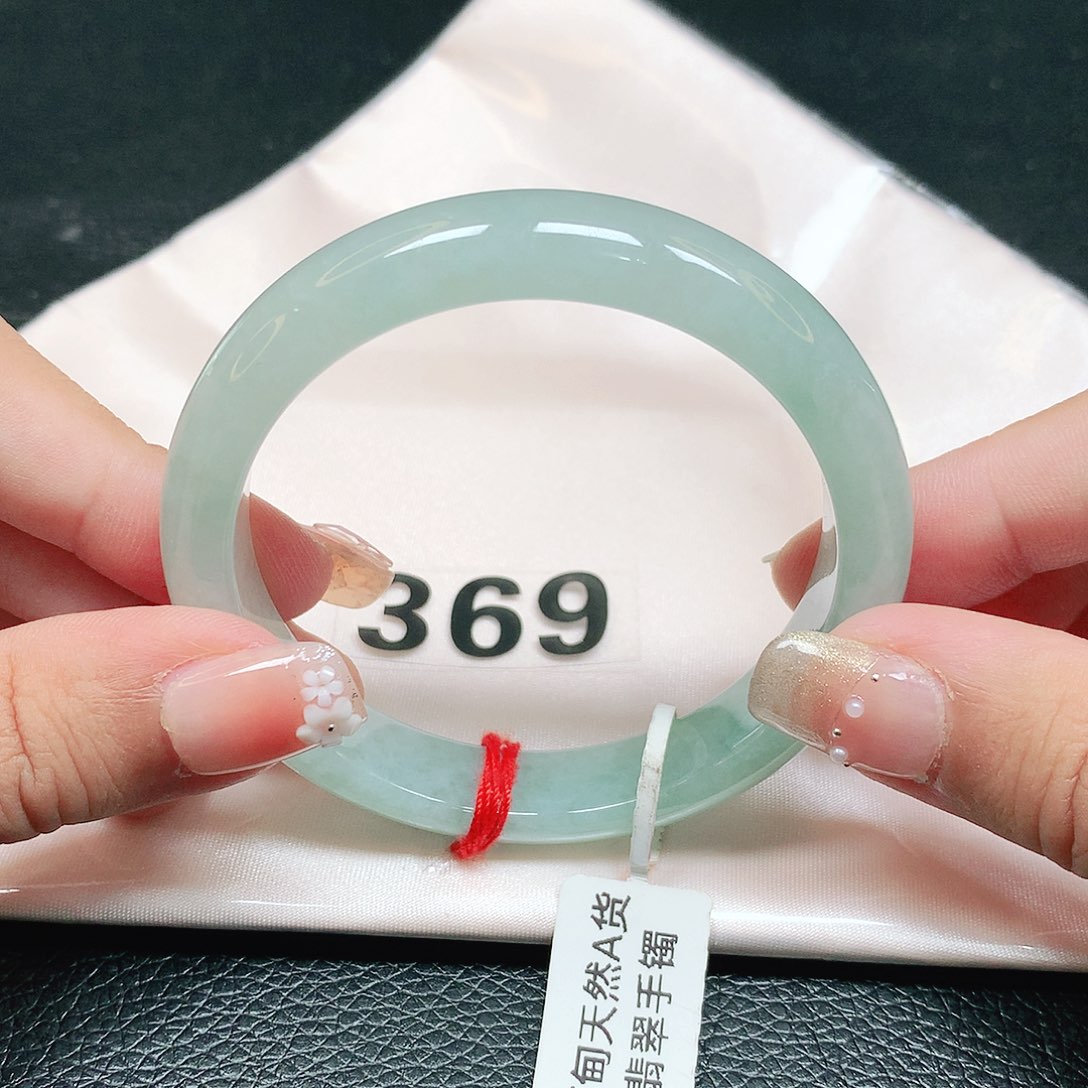 未镶嵌手镯翡翠正圈