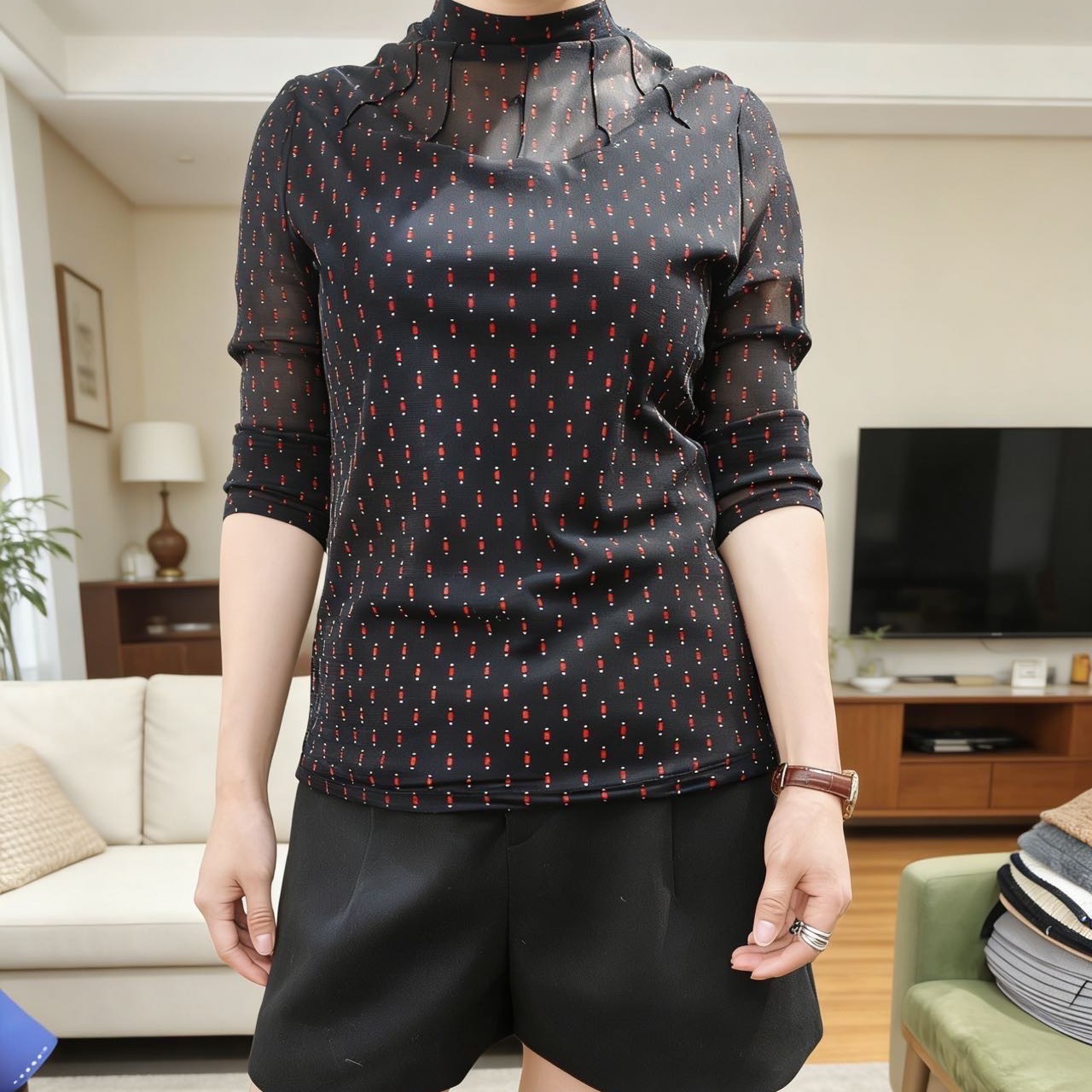 2026春秋时尚宽松网纱半高领长袖打底衫女精致百搭