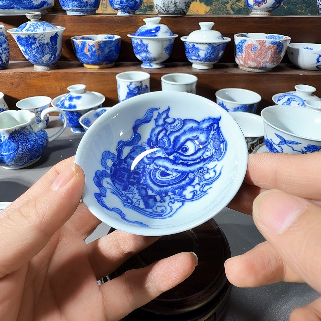 泥塑主人杯手工手绘