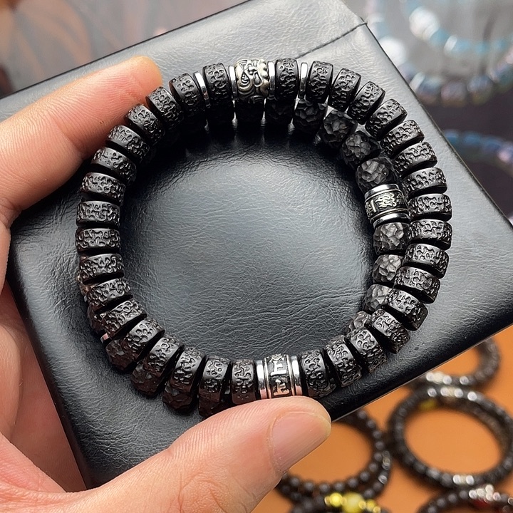 至***宝手串椰蒂9黑金耶噶吞金兽上上签