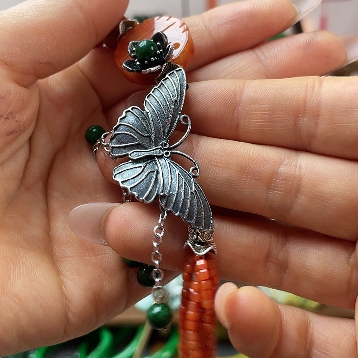 朵***歌翡翠未镶嵌手链饰品