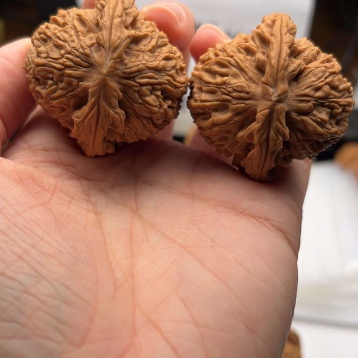 吊坠文玩核桃南疆41