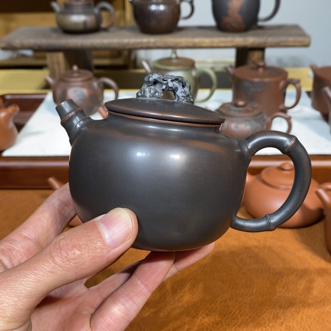 温至乐太湖石竹节壶220ml坭兴陶手工制作