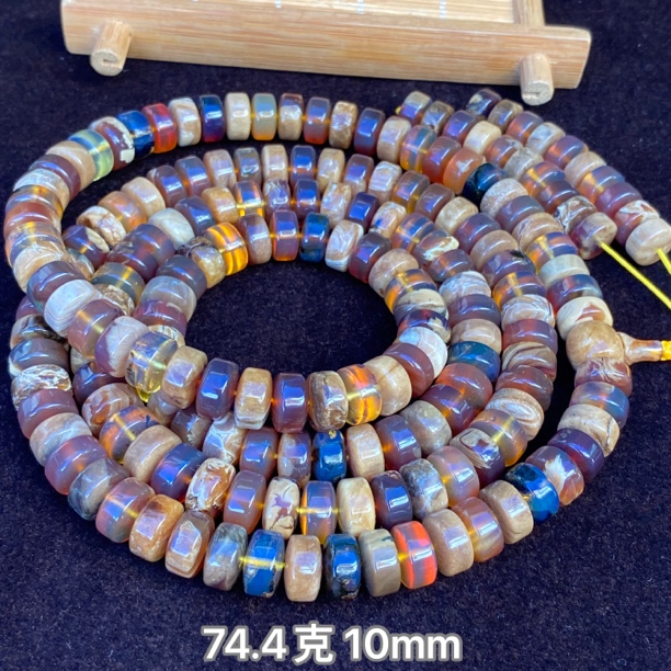 【小伊琥珀】74.4克蜜宝车轮珠长链