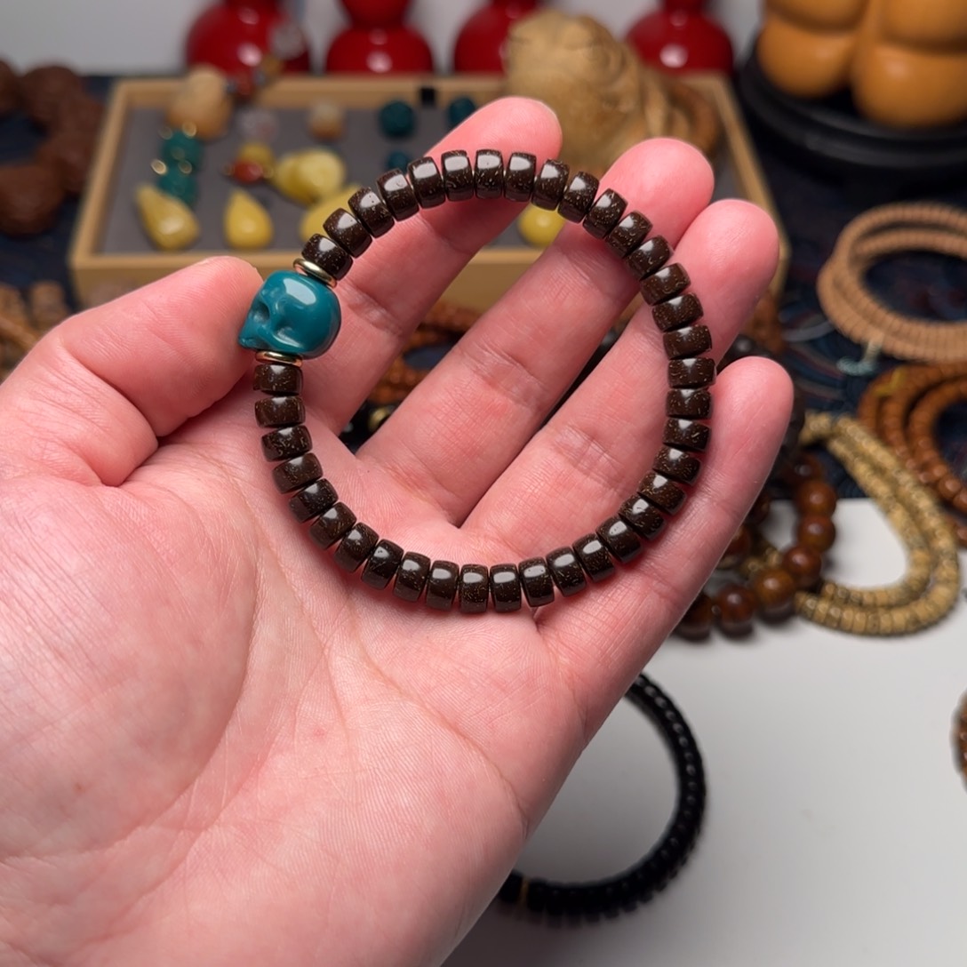 【闪购商品】椰蒂吊坠搭配骷髅