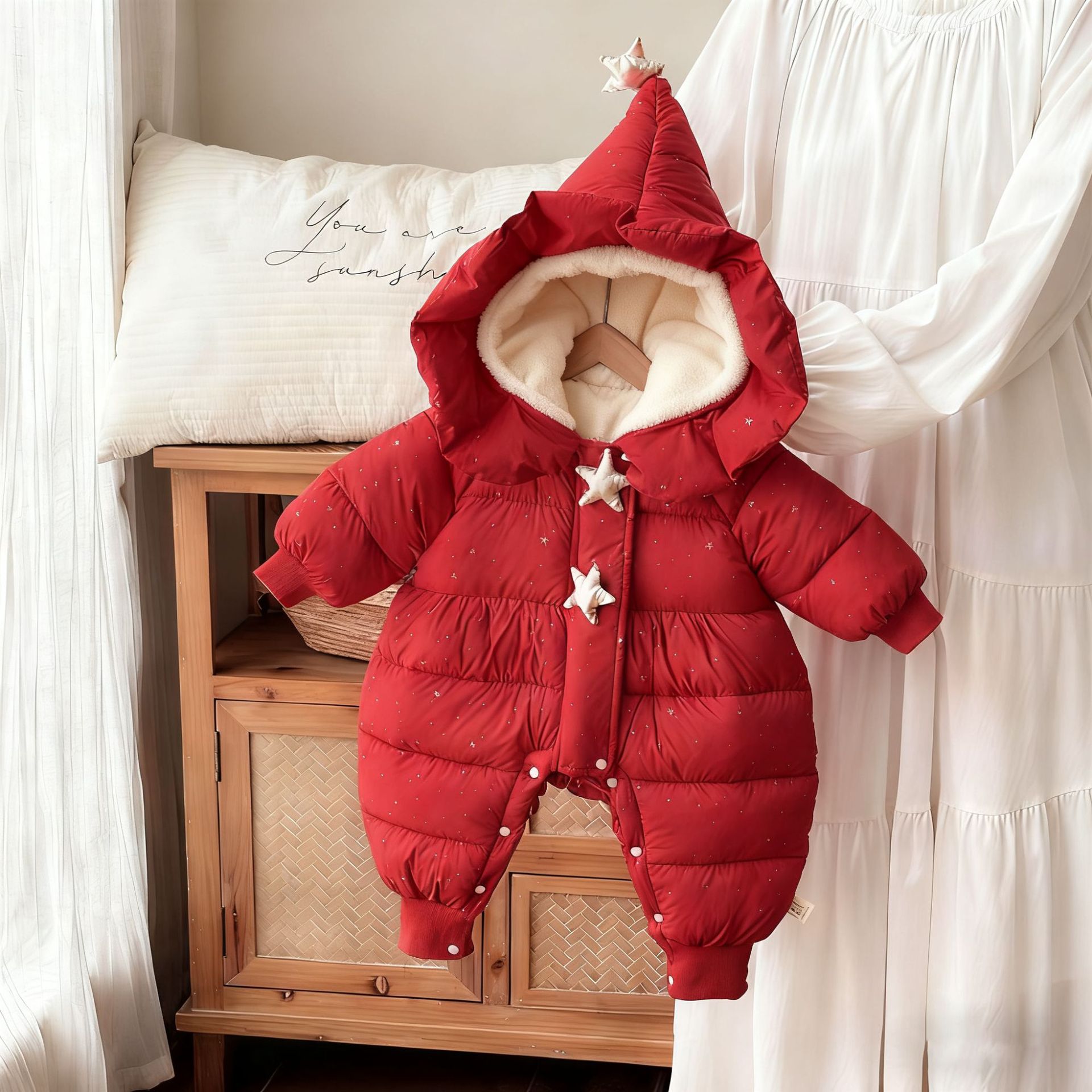 婴儿连体衣秋冬季夹棉加厚宝宝网红超萌洋气外出保暖棉服哈衣爬服