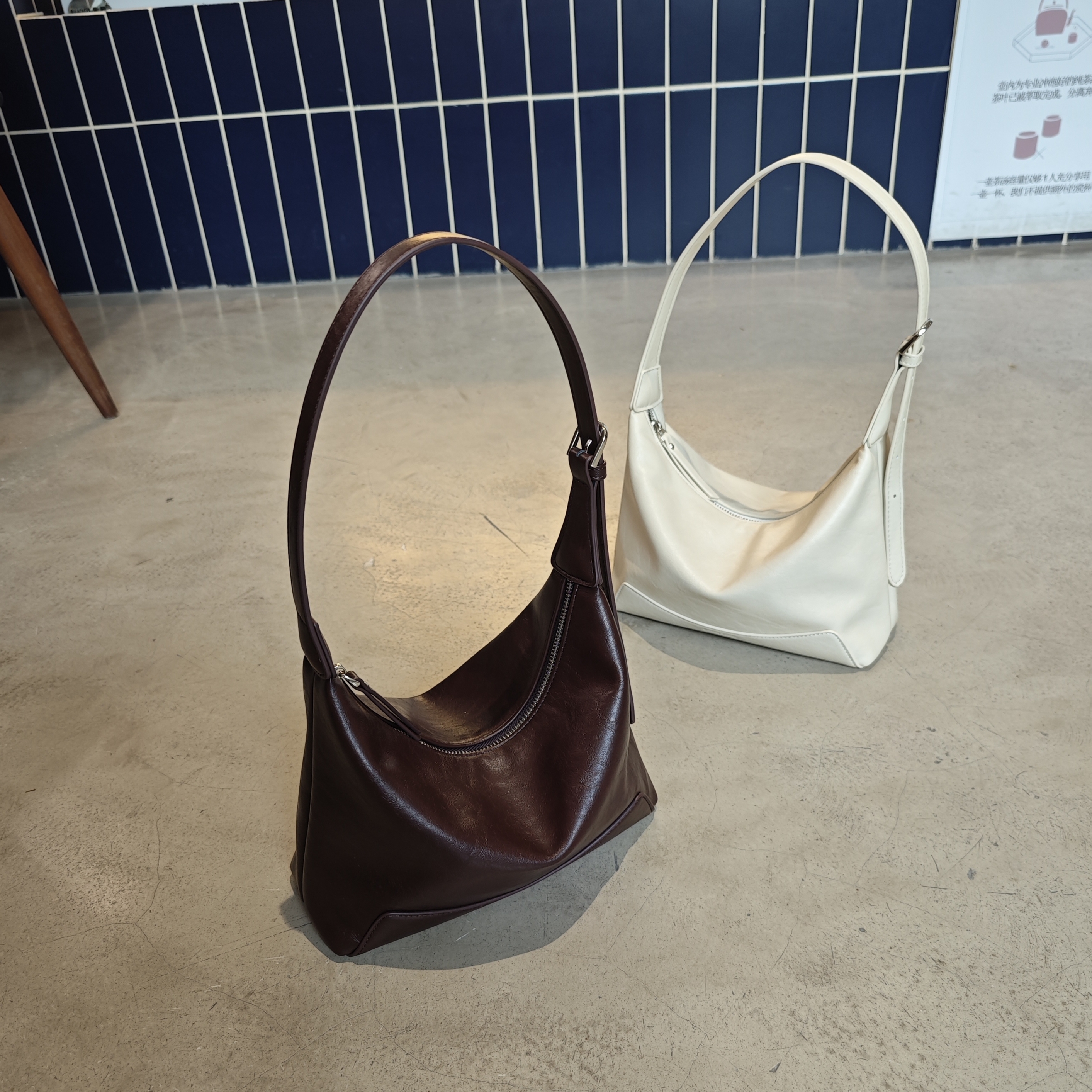 25年新款女包做旧单肩斜挎包百搭通勤小众 DZ 25062