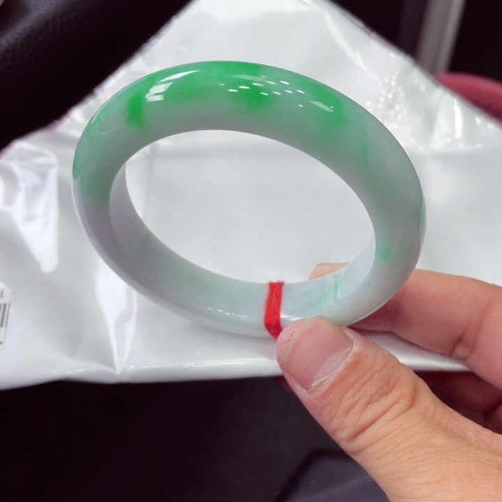 未镶嵌手镯翡翠翡翠