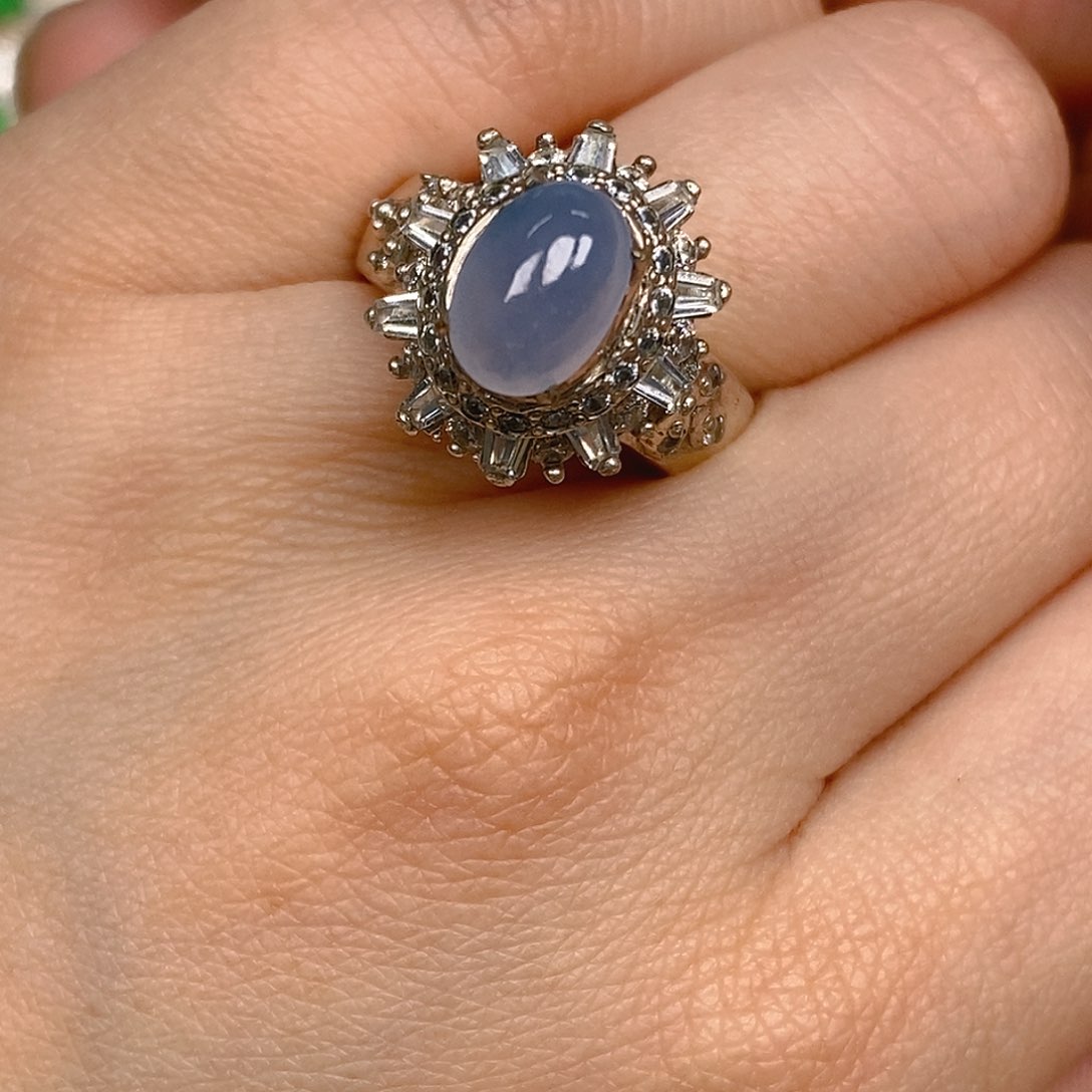 翡翠戒指未镶嵌幸***?翡翠