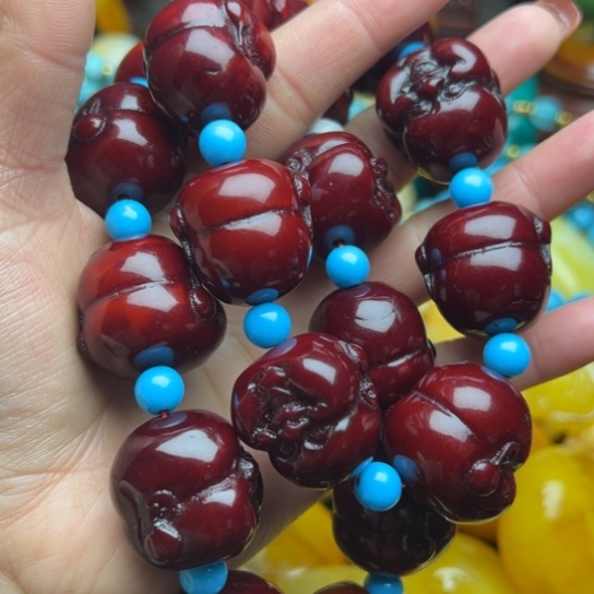 琥珀手串未镶嵌蜜蜡