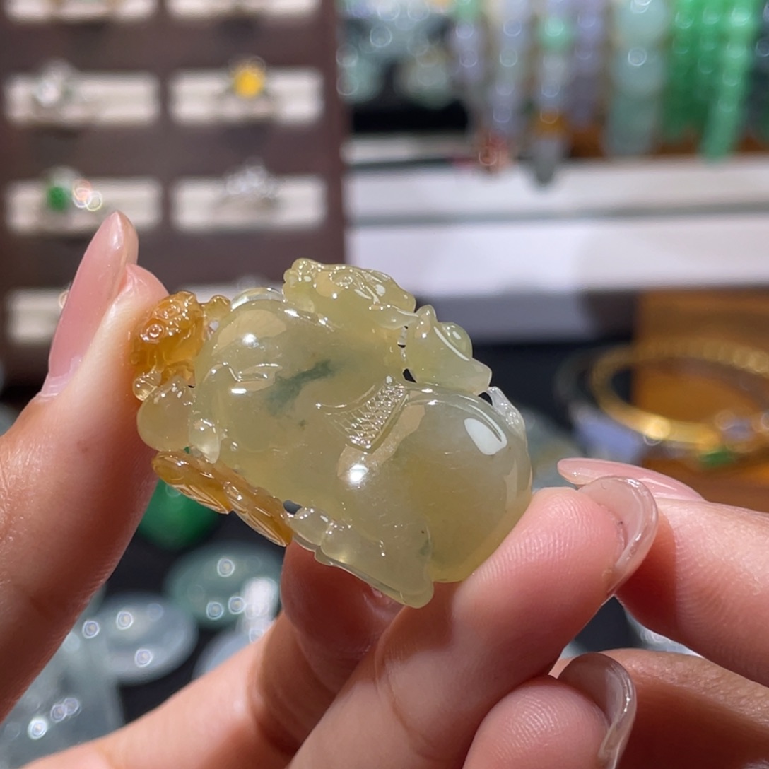 翡翠未镶嵌颈饰马上封侯马上有钱（马年必拍）