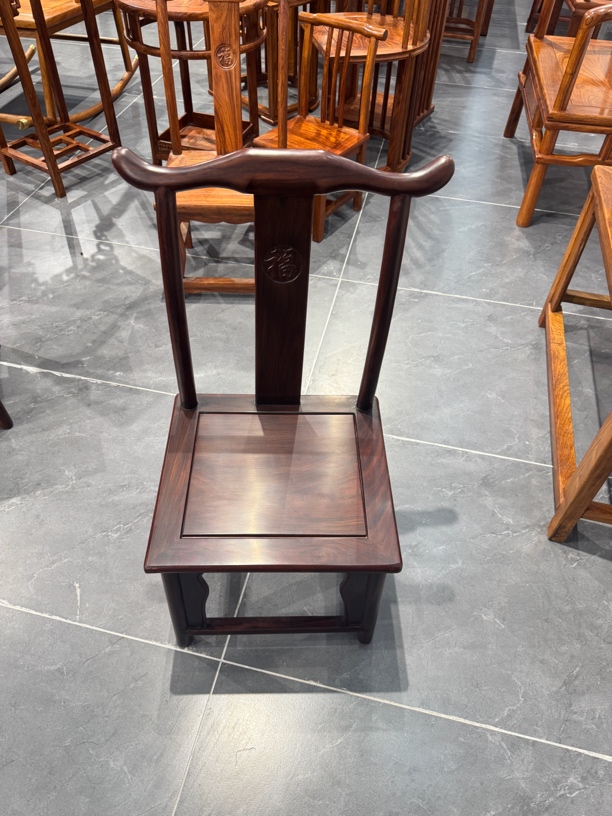 南美红酸枝小官帽椅