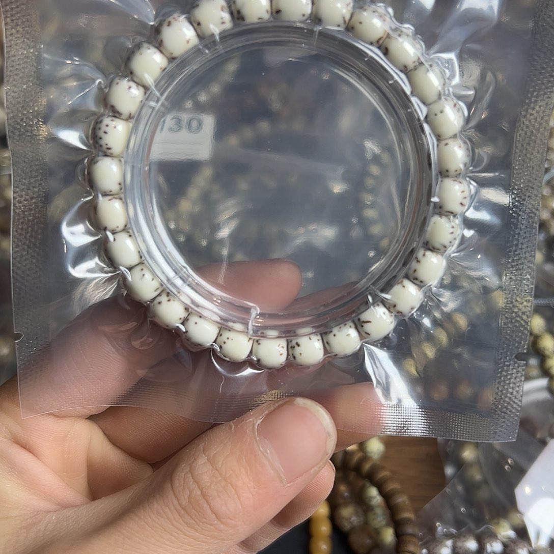 星月菩提吊坠8的河豚，177