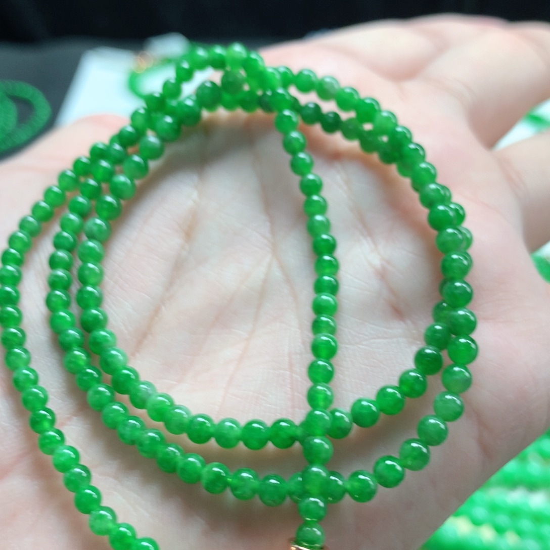 翡翠未镶嵌手链翡翠