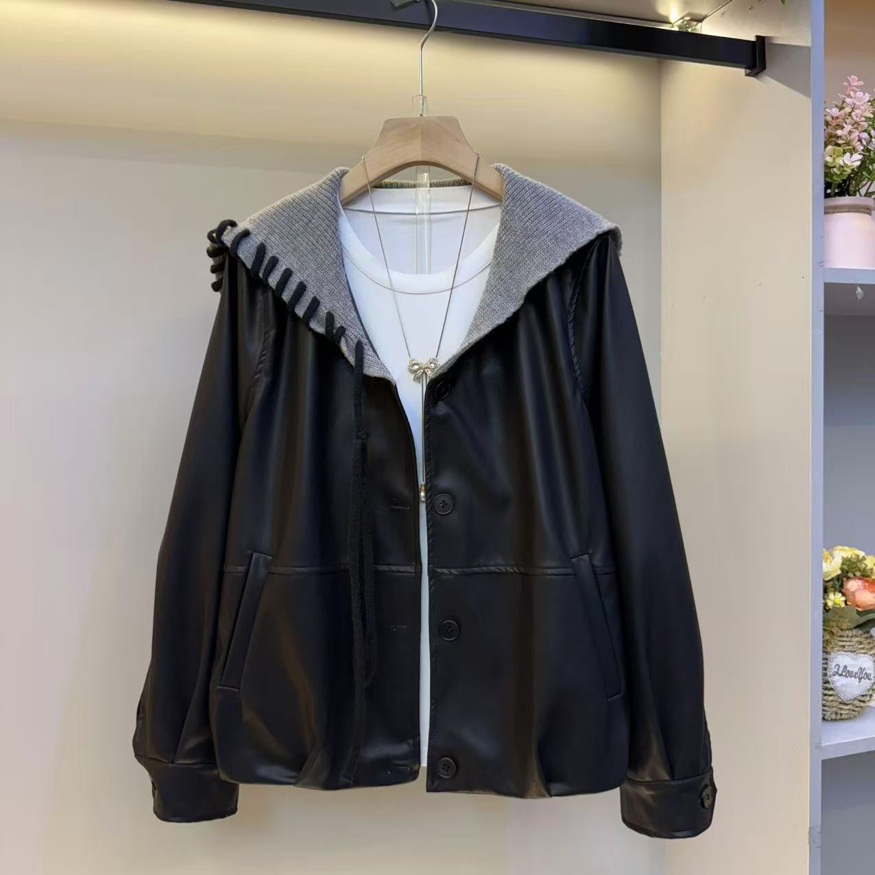 秋季大码女装短款时尚黑色女装海军领拼接