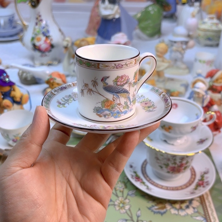 摆件欧洲中古瓷器好看冲鸭！