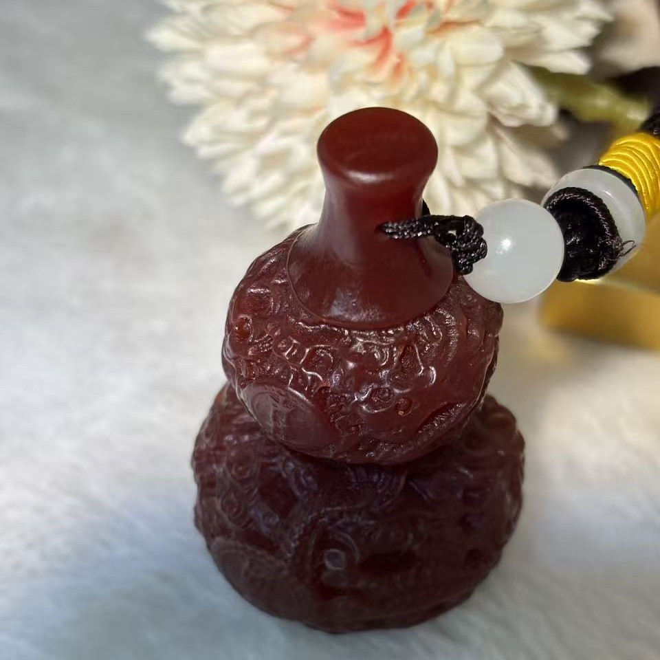 【大美设计款】  红色葫芦状吊坠